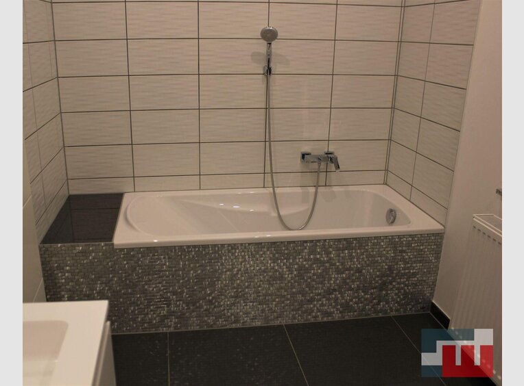Haus zum Kauf 7 Zimmer in Esch-sur-Alzette (LU) - Ref. 6102805