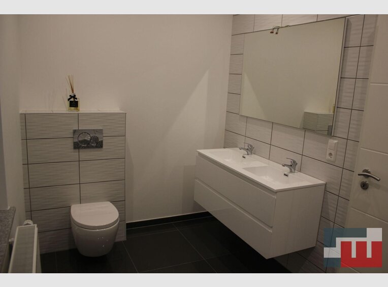 Haus zum Kauf 7 Zimmer in Esch-sur-Alzette (LU) - Ref. 6102805