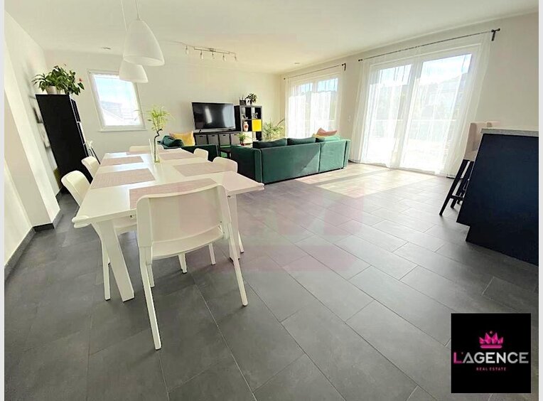 Appartement à vendre 3 Chambres à Schieren (LU) - Réf. 6801717