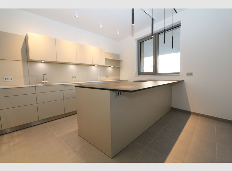 Apartment for rent 4 bedrooms in Luxembourg (LU) - Ref. 6675253