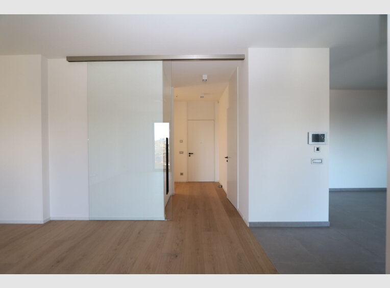 Apartment for rent 4 bedrooms in Luxembourg (LU) - Ref. 6675253