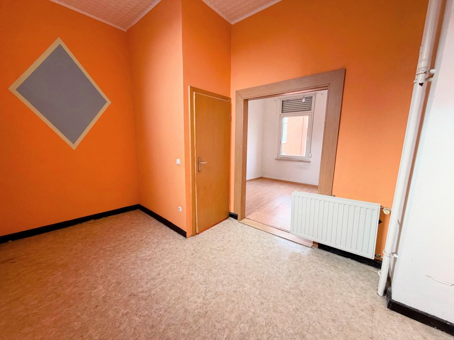 Investment building à Differdange — photo 1