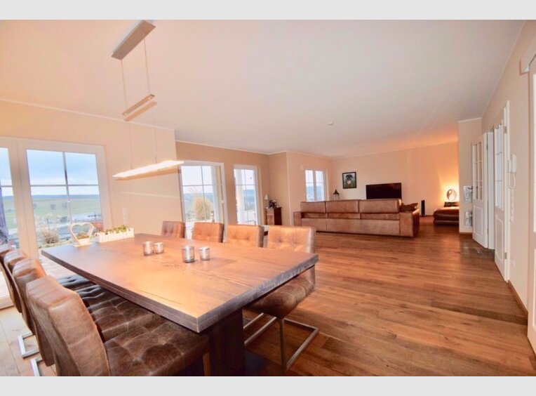 Villa zum Kauf 9 Zimmer in Wincheringen (DE) - Ref. 6214997