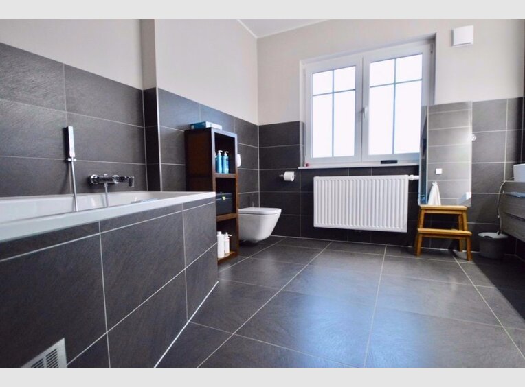 Villa zum Kauf 9 Zimmer in Wincheringen (DE) - Ref. 6214997