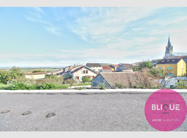 Terrain constructible à vendre à Bruley - Réf. 7125845