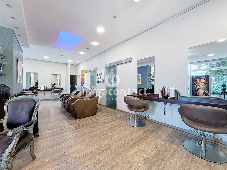 Local commercial à vendre à Soleuvre