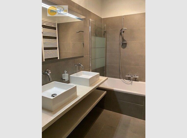 Bureau à louer 3 Chambres à Luxembourg (LU) - Réf. 6572149