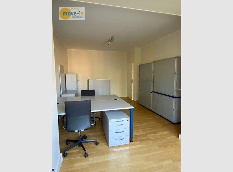 Bureau à louer 3 Chambres à Luxembourg (LU) - Réf. 6572149