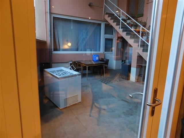 Local commercial à louer à wormeldange