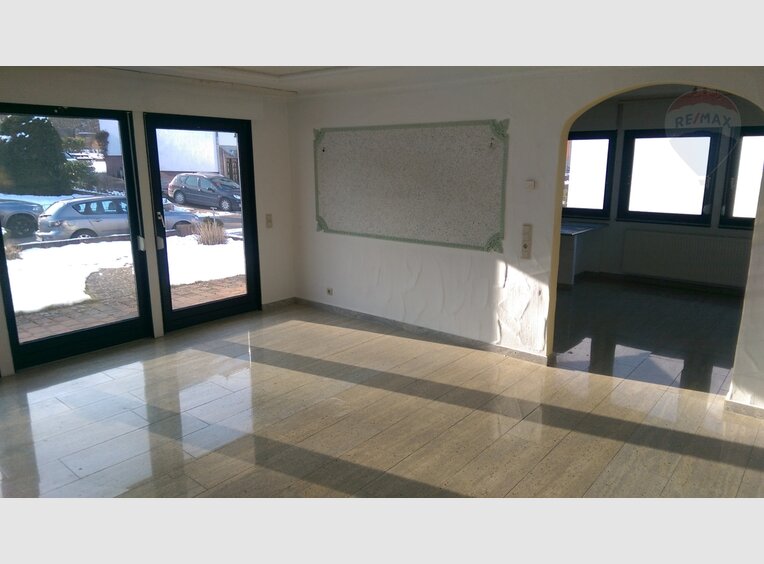Immeuble de rapport à vendre 9 Pièces à Beckingen (DE) - Réf. 7059349
