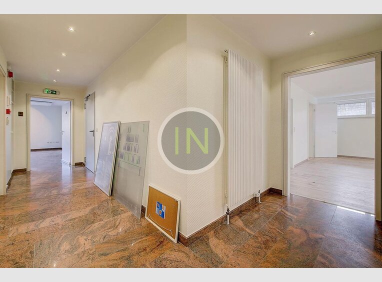 Bureau à louer à Luxembourg-Kirchberg - Réf. 6962853