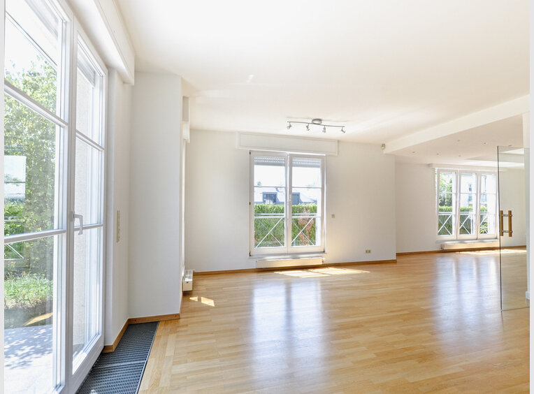 Haus zur Miete 7 Zimmer in Luxembourg (LU) - Ref. 6910149