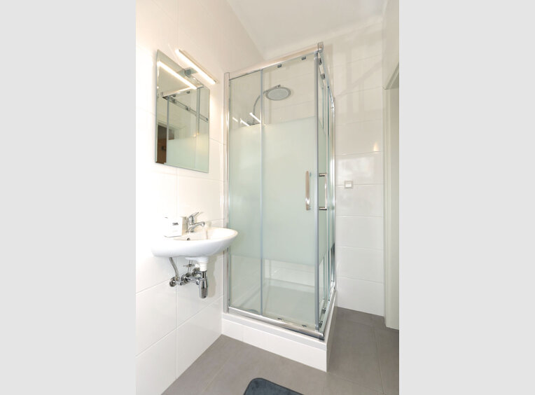 Bedroom for rent 13 bedrooms in Capellen (LU) - Ref. 6928325