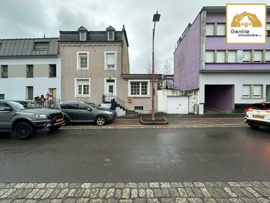 Maison à vendre 5 chambres à Pétange