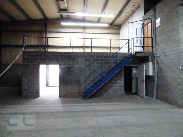 Warehouse to let in Steinsel