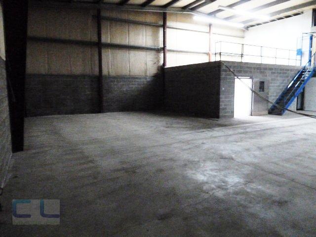 Warehouse to let in Steinsel