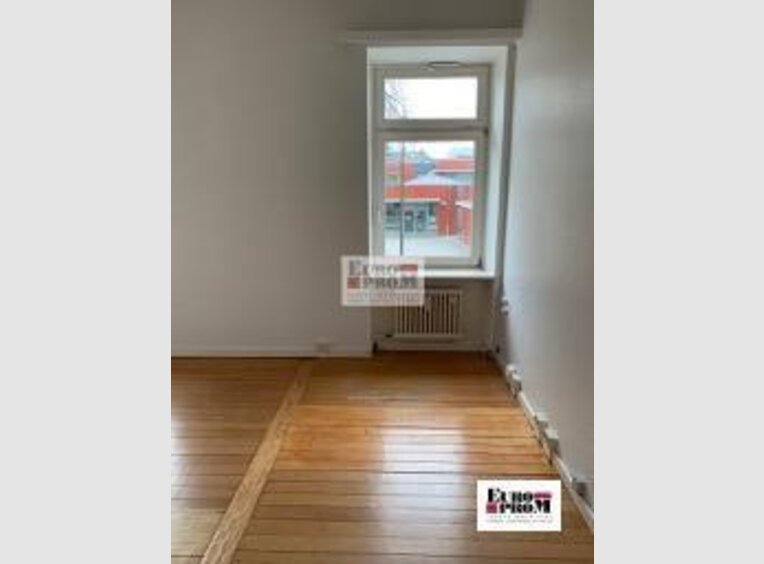 Bureau à louer 6 Chambres à Luxembourg (LU) - Réf. 6216405