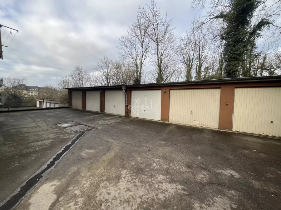 Garage fermé