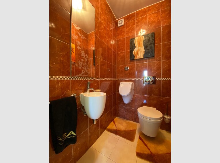 House for sale 4 bedrooms in Dudelange (LU) - Ref. 7181813