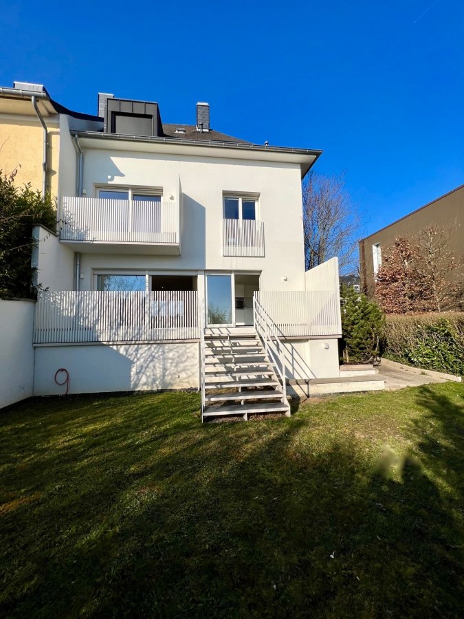 Maison à louer 4 chambres à Luxembourg-Belair