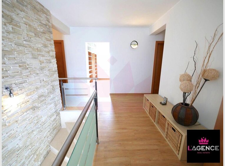 Maison individuelle à vendre 6 Chambres à Mersch (LU) - Réf. 6840053