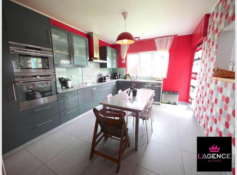 Maison individuelle à vendre 6 Chambres à Mersch (LU) - Réf. 6840053