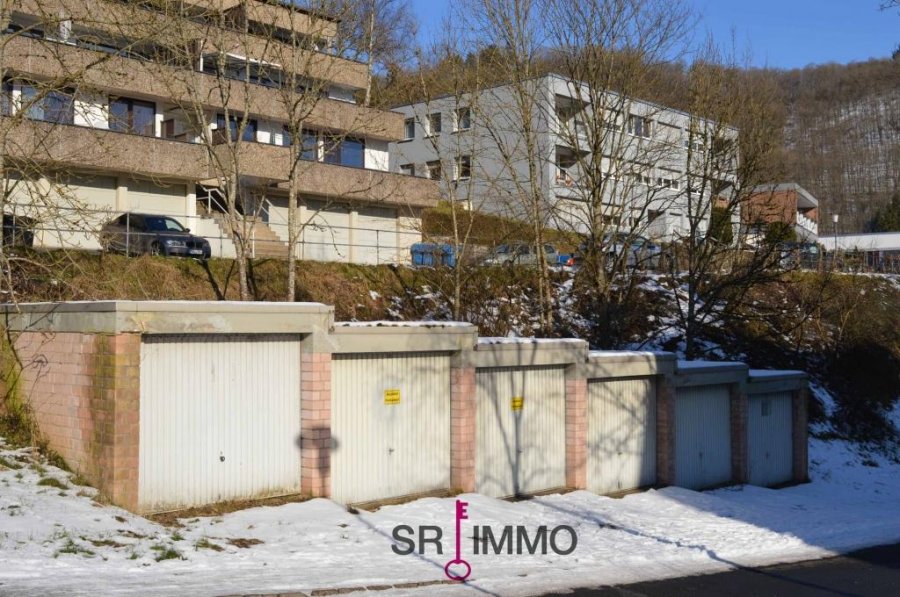 Immeuble de rapport à vendre 18 chambres à Neuerburg