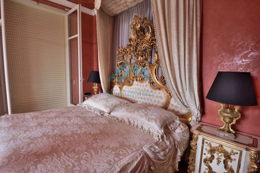 Château à vendre 6 chambres à Cannes