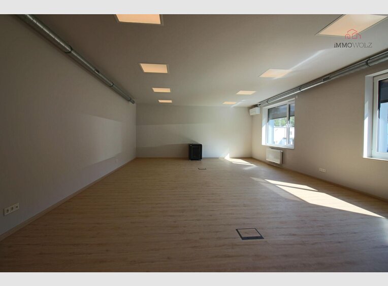 Bureau à louer à Wiltz - Réf. 6931494