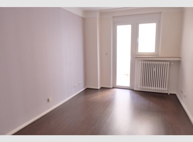 Bureau à louer à Luxembourg (LU) - Réf. 6223910