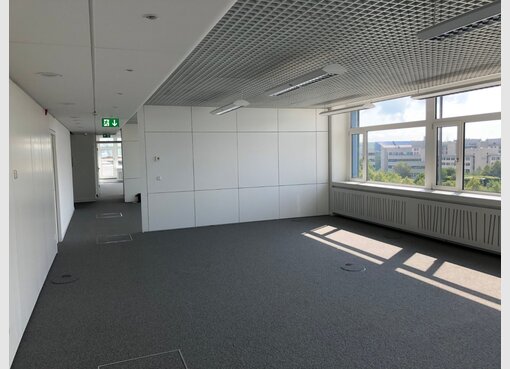 Bureau à louer à Luxembourg-Kirchberg - Réf. 6884646