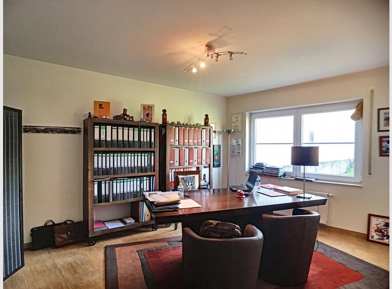 Bureau à vendre 2 Chambres à Luxembourg (LU) - Réf. 6341686