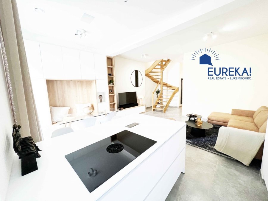 Duplex à louer 2 chambres à Luxembourg-Limpertsberg