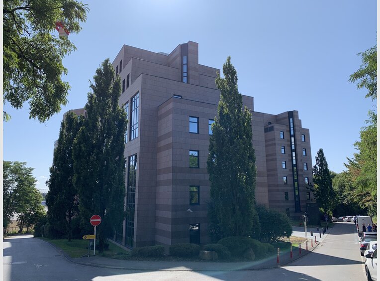 Bureau à louer à Senningerberg (LU) - Réf. 7332422