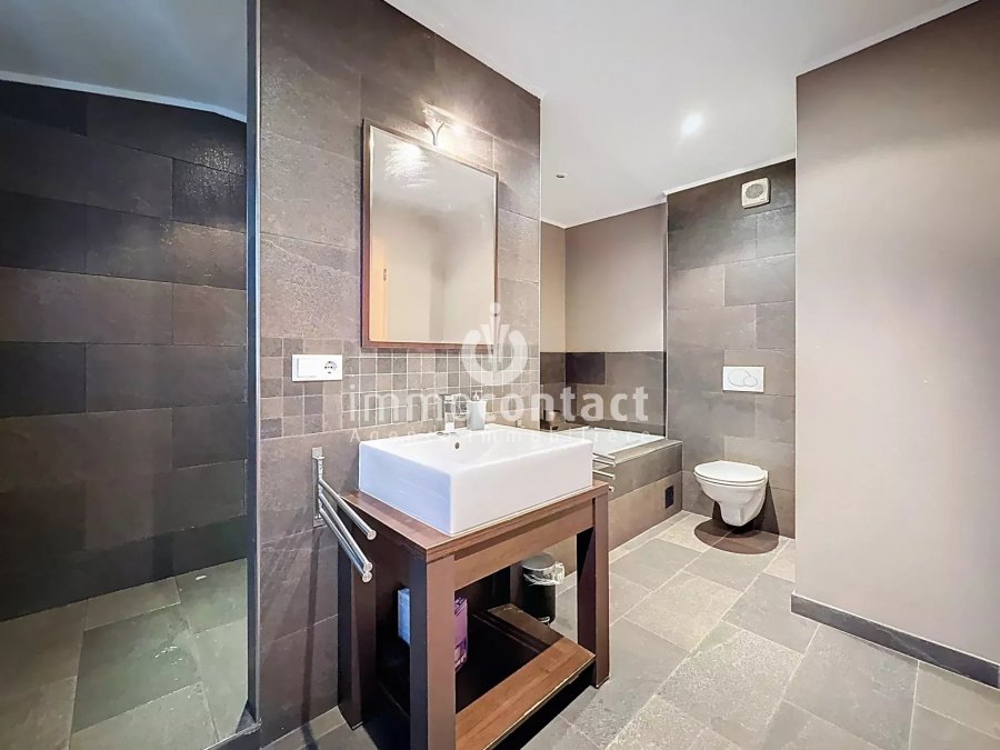 Maison individuelle à vendre 6 chambres à Pétange