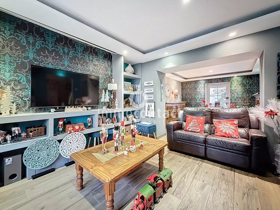 Maison individuelle à vendre 6 chambres à Pétange