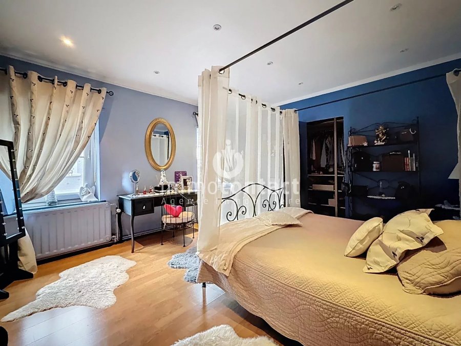 Maison individuelle à vendre 6 chambres à Pétange