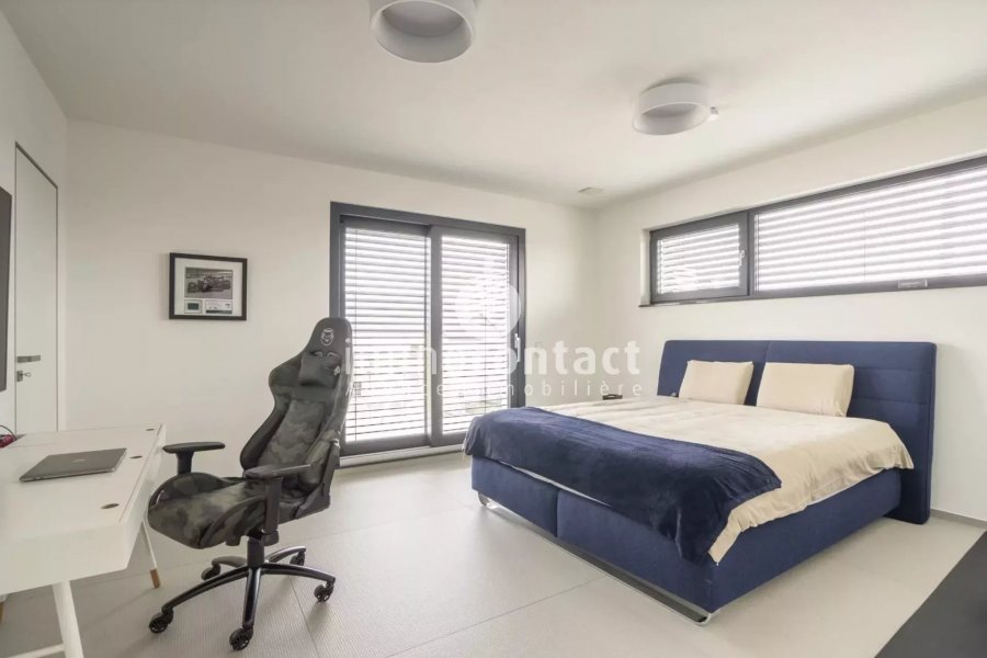 Villa à vendre 5 chambres à Bertrange