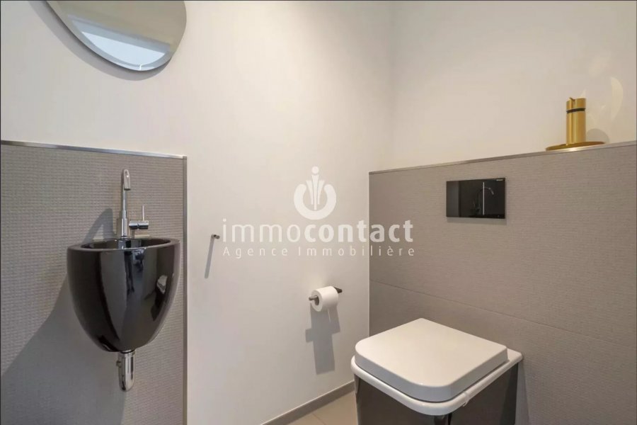 Villa à vendre 5 chambres à Bertrange