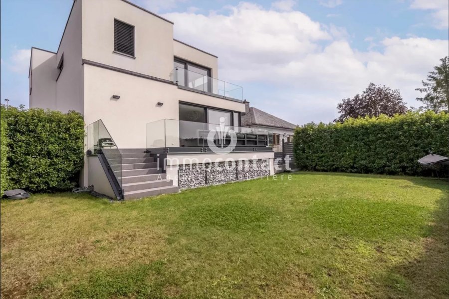 Villa à vendre 5 chambres à Bertrange