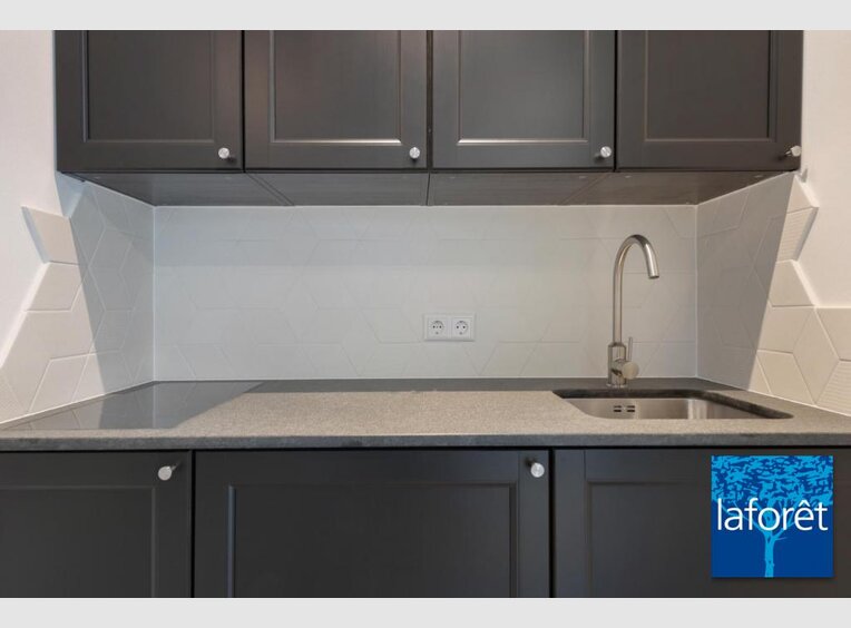 Bureau à vendre à Esch-sur-Alzette (LU) - Réf. 6589014