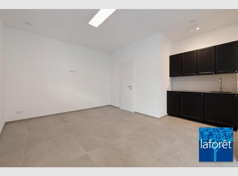 Bureau à vendre à Esch-sur-Alzette (LU) - Réf. 6589014