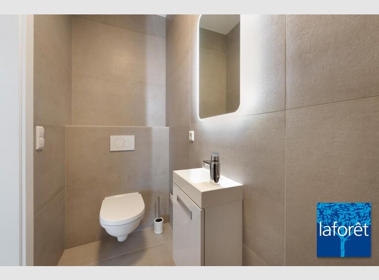 Bureau à vendre à Esch-sur-Alzette (LU) - Réf. 6589014