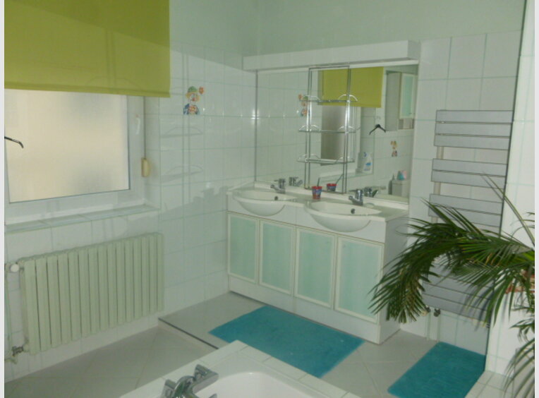 Terraced for rent 3 bedrooms in Yutz (FR) - Ref. 7116134