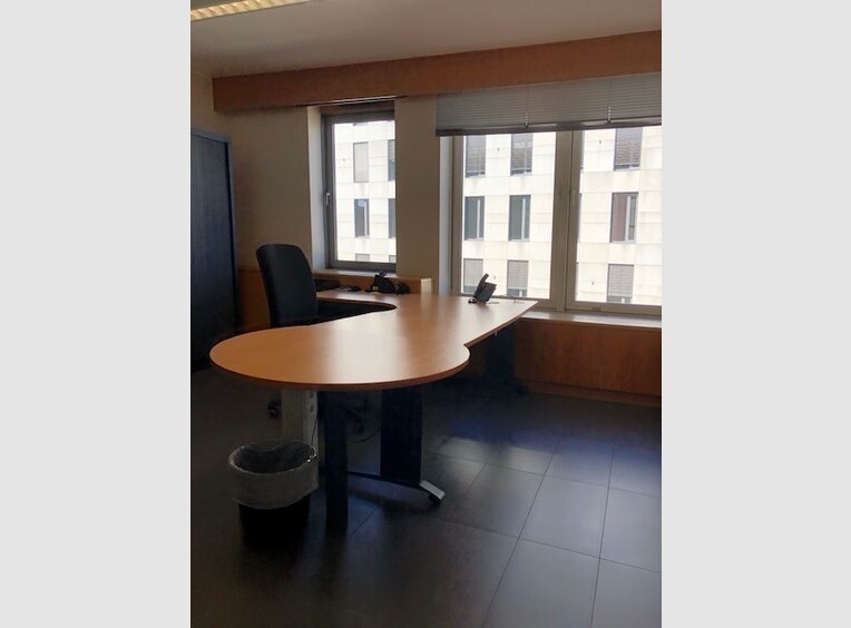 Bureau à louer à Luxembourg (LU) - Réf. 6943094