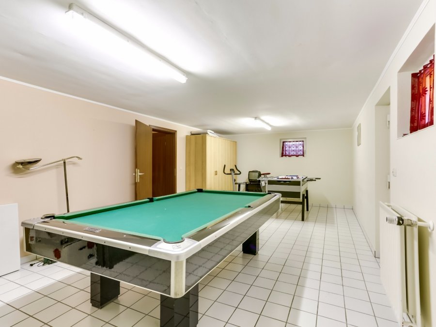 Maison jumelée à vendre 5 chambres à Junglinster