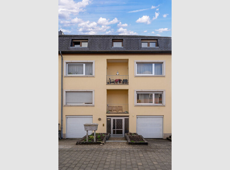 Investment building for sale 5 bedrooms in Mamer (LU) - Ref. 7156614