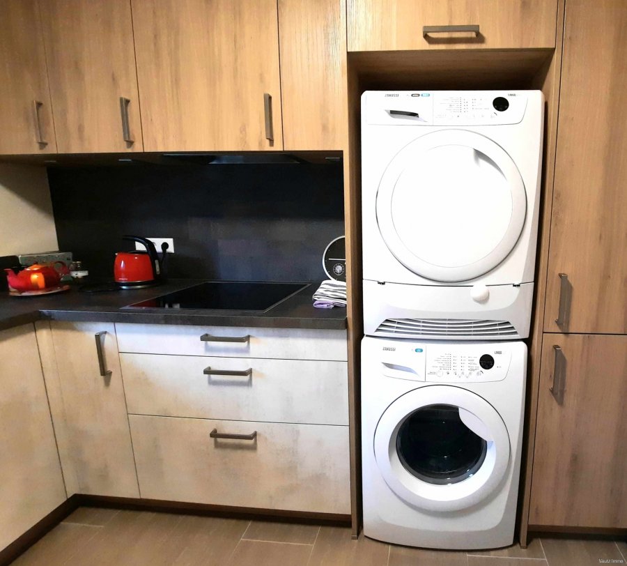 louer bureau 0 chambre 14 m² canach photo 3