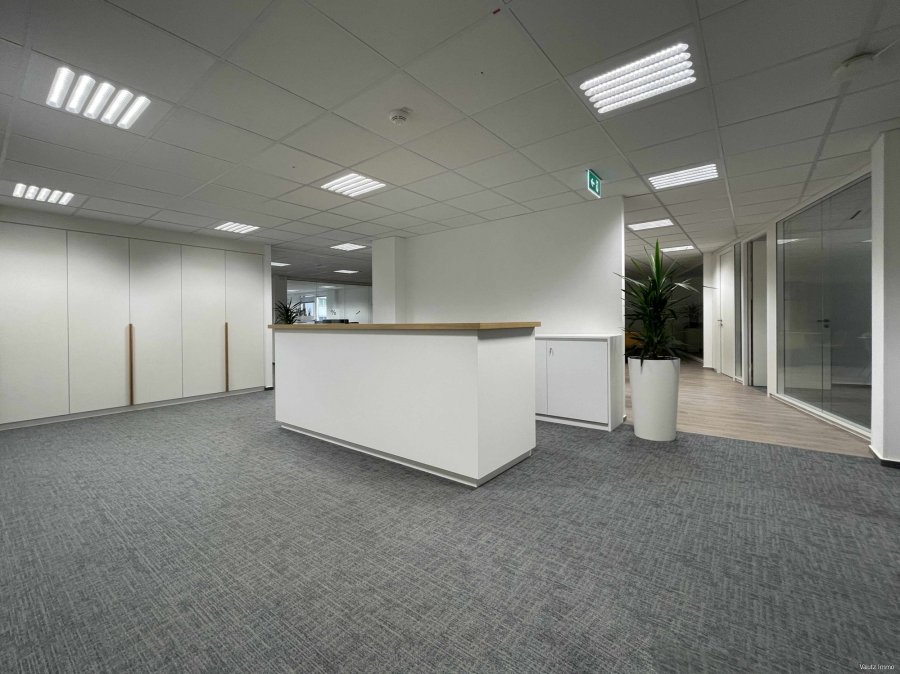 louer bureau 0 chambre 683 m² luxembourg photo 2