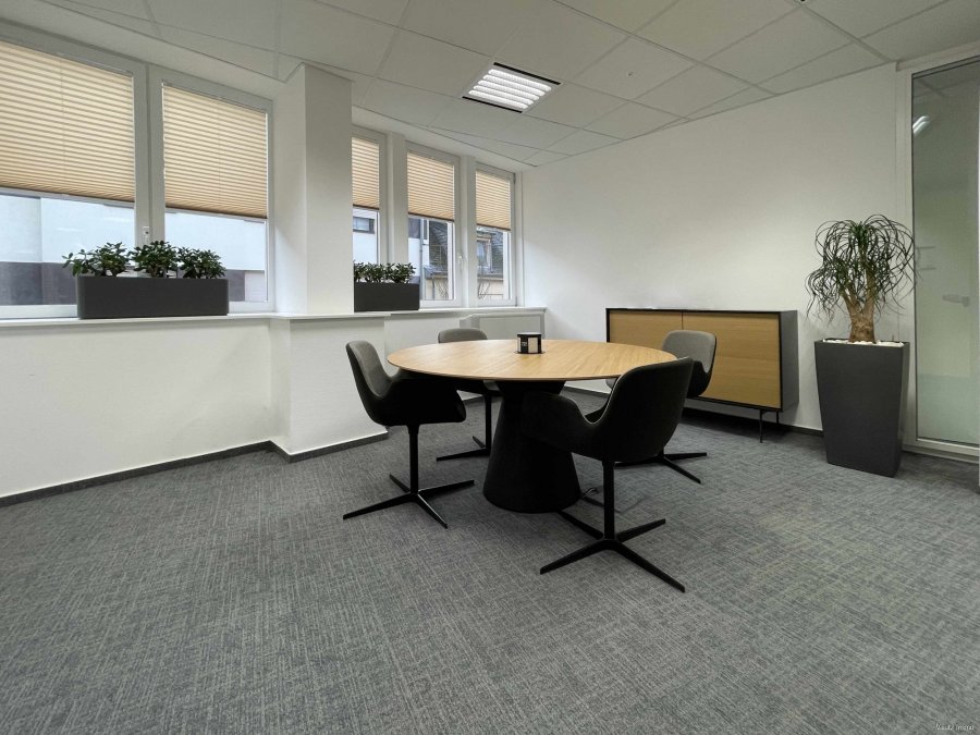 louer bureau 0 chambre 683 m² luxembourg photo 6